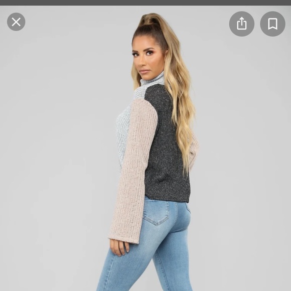 FASHION NOVA COLORBLOCK SWEATER - Picture 3 of 5